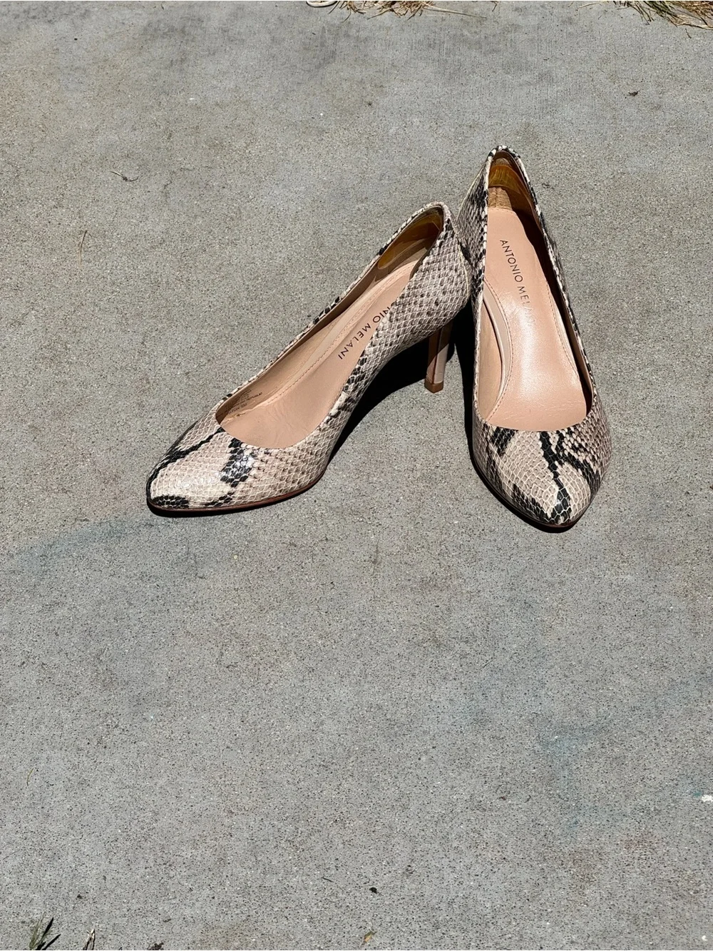 ANTONIO MELANI Beige and Black Leather Snakeskin Round Toe Pumps 6